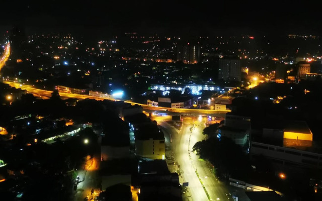 Auranad Troika Level 33