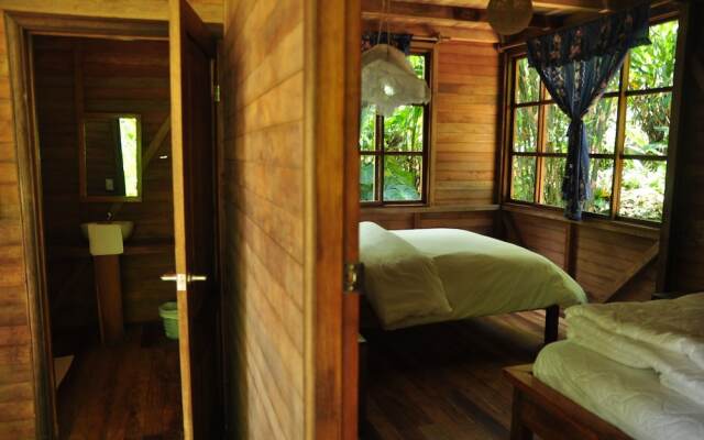 Huella Verde Rainforest Lodge
