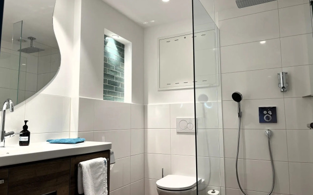 WESTSIDE Hotel Garni