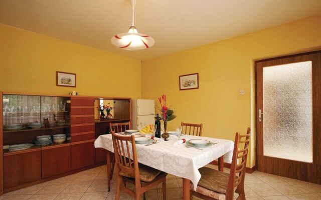 Amazing Home in Krnica With Wifi and 3 Bedrooms