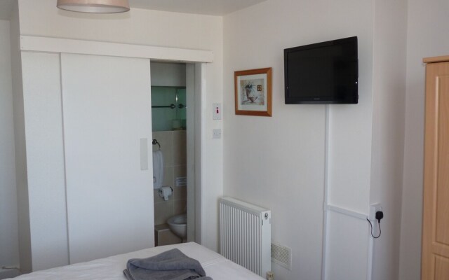 Whitecliff Guesthouse