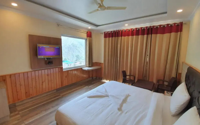 Nomadic Inn