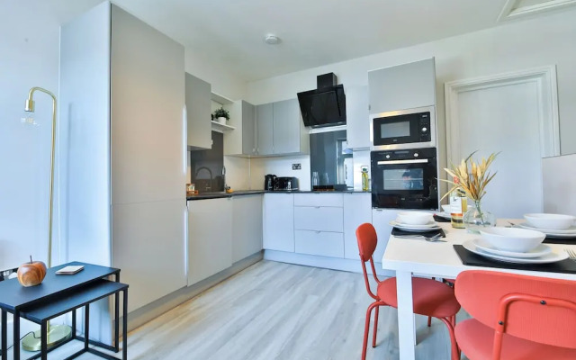 2Bed Flat Near City Centre