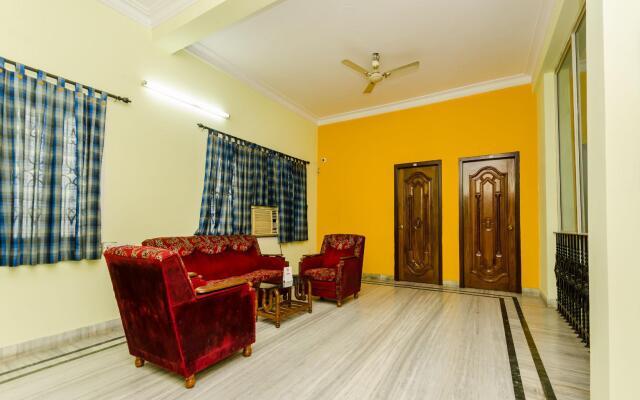 OYO 9316 Honey Regency