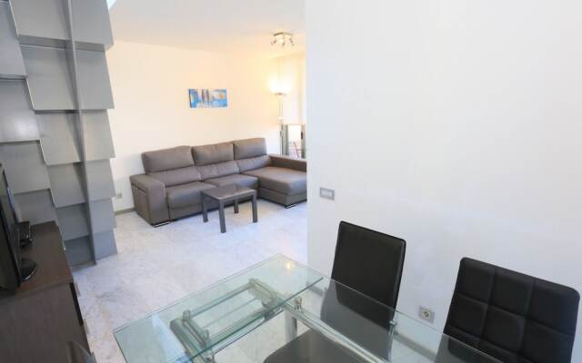 Apartamento Moderno Para 5 Personas en Cambrils
