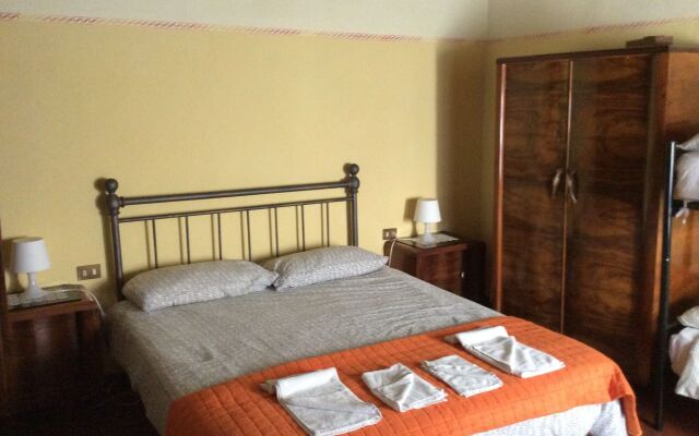 Antico Borgo Toscano