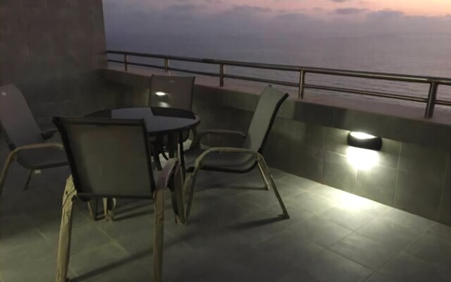Carmel Holiday Apartments