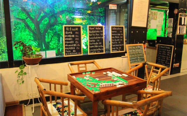 Guilin La Flowers Hostel