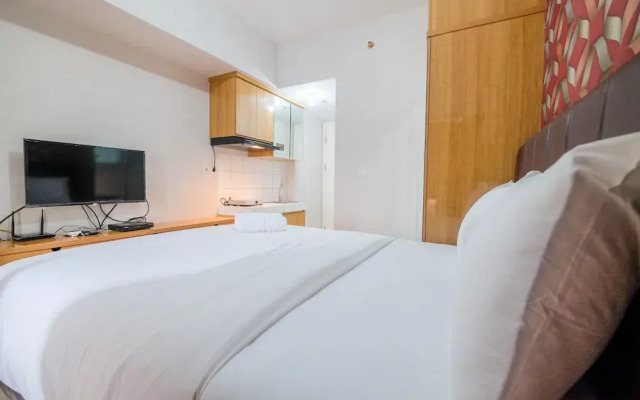 Elegant Studio Room The Springlake Summarecon Apartment