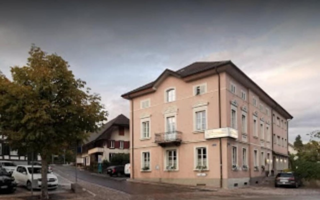 Hotel Restaurant Jura — 3-star hotel in Biel
