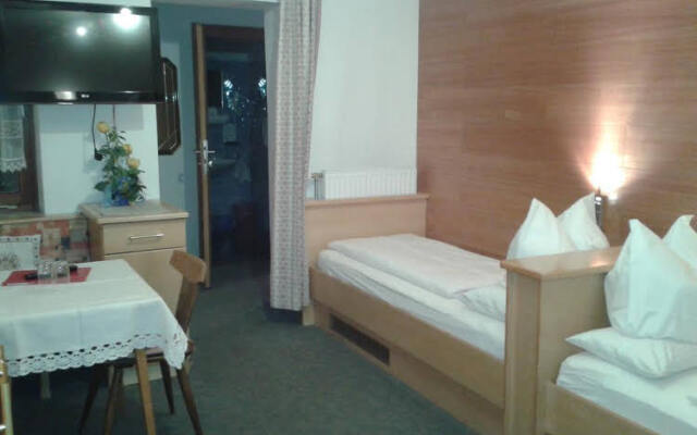 Hotel Garni Alpenhof