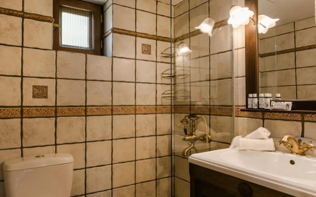 Eleonas Guest House - Olivia Garden Gem