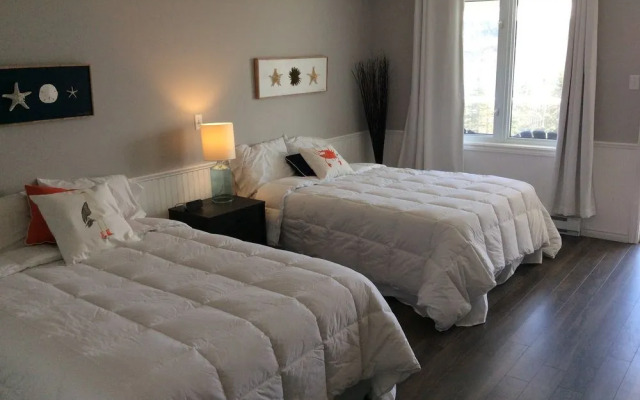 The Iona Heights Inn