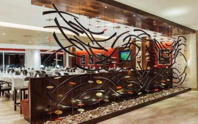 M.A.C. Royal Suites Hotel & Casino Chilecito