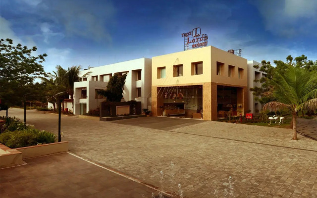 Top3 Lords Resort Bhavnagar