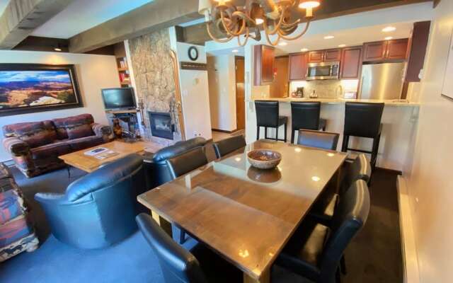 #108 Vail International