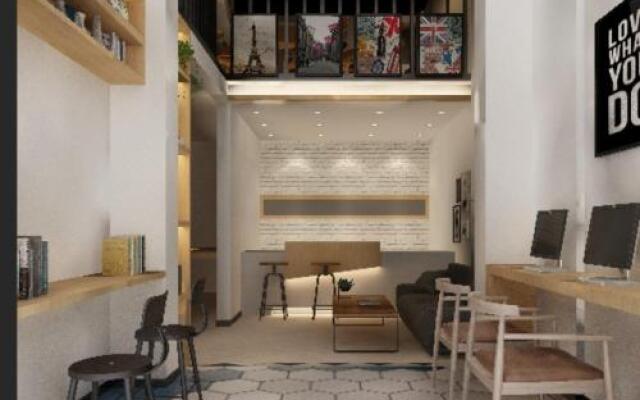 Xin Yue Zhi Lv Hotel