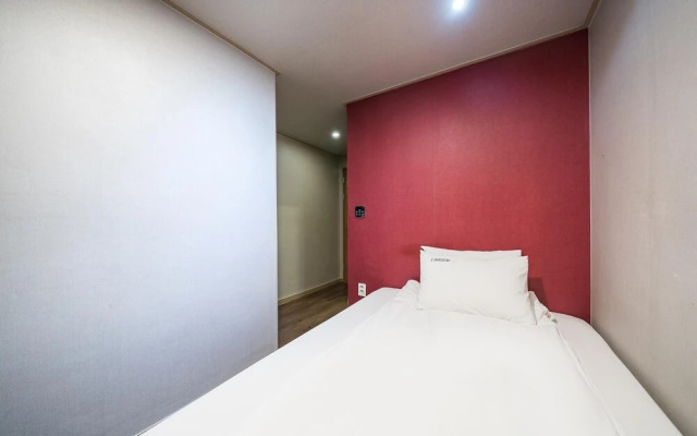 Seongnam Je Motel
