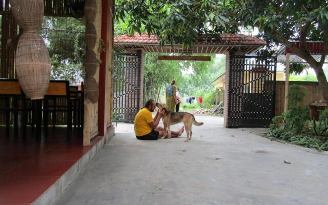 Ninh Binh Mountain Side Homestay & Cafe