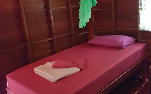 Phanom Bencha Mountain Resort