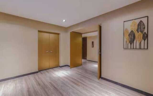 De La Reine Bar  Spa Hotel Guangzhou