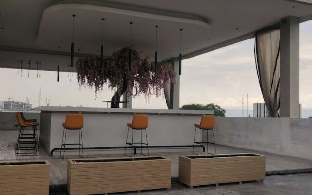 Burundi Palace Boutique Hotel