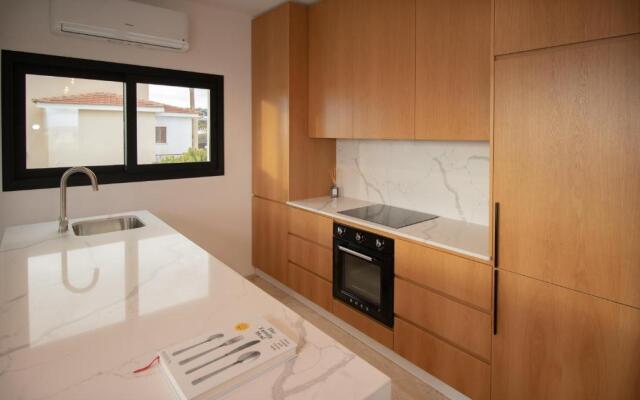 mhouse44