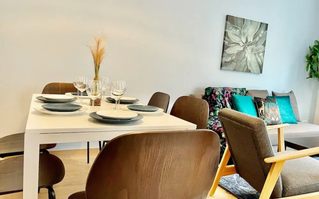 One Lux Stay near Fashion District
