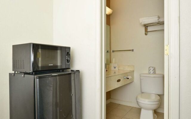 Americas Best Value Inn Marion, IL