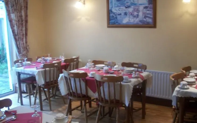 Seashore Lodge Guesthouse