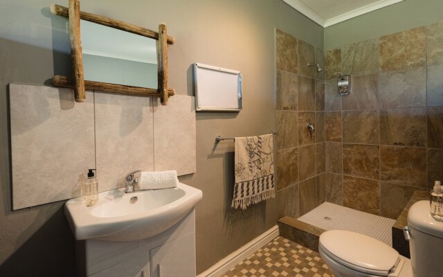 Tenikwa Nature Lodge and Family Suites