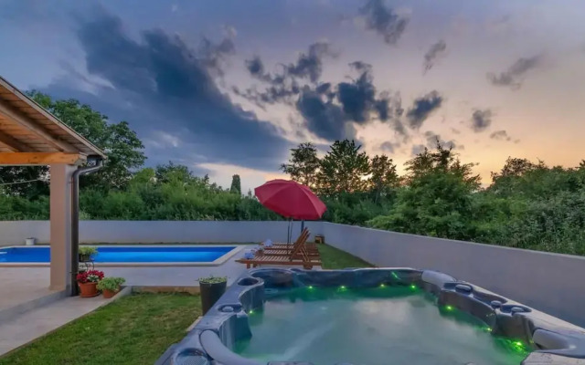 Blaise Comfortable Holiday Residence