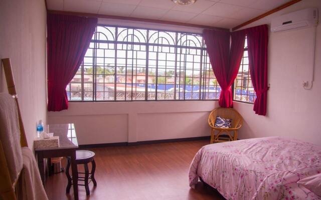 Bike And Tours Bed & Breakfast