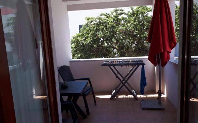 Mari - Close to the sea & Parking - A2