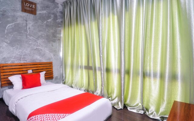 Memoire Express Floors