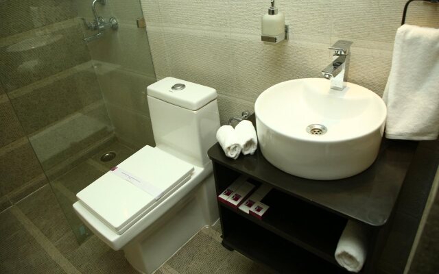 Anandam Clarks Inn Suites Vrindavan