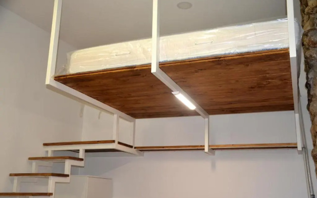 Dog House From Pompei-Amalfi