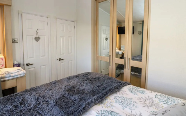 A and C Lodge-plot 21