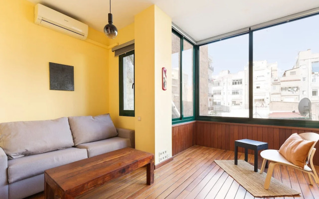 Moianes Apartment by Olala Homes
