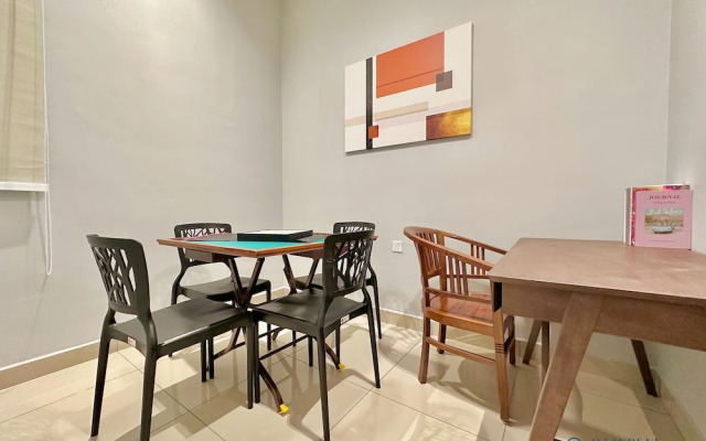 Twin Tower Residence by Stayrene