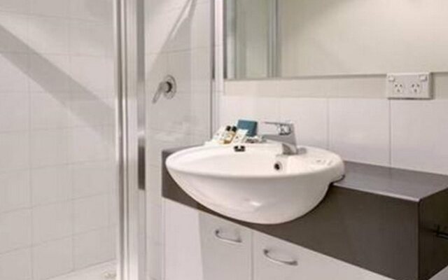 Plum Carlton Serviced Apartments