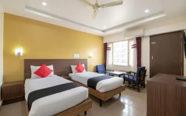 Capital O 63523 Hotel Palika