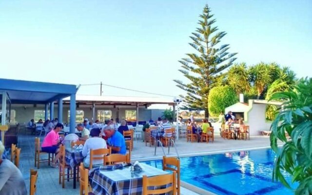 Giakalis Aparthotel