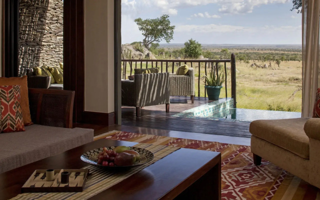 Отель Four Seasons Safari Lodge Serengeti