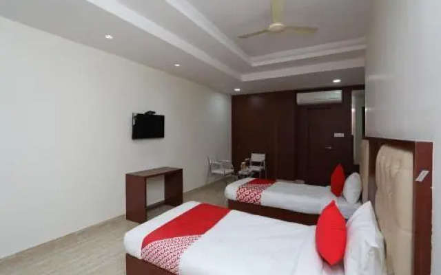 OYO 19122 Mastana Palace