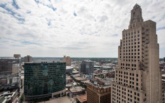 Crowne Plaza Kansas City Downtown, an IHG Hotel