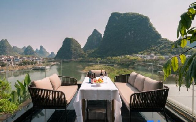 Xitang River View Holiday Hotel