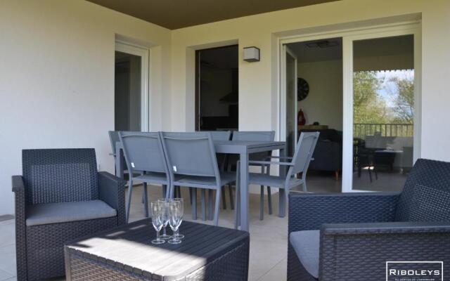 Marina Lodge - T4 avec terrasse à 400m de la mer