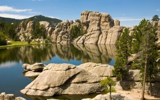 Super 8 Custer/Crazy Horse Area