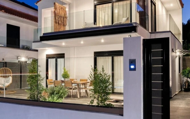 White Rock Villas Lefkada Prestige Villa With Private Pool